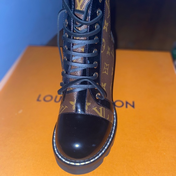 Louis Vuitton bootie - Picture 3 of 7